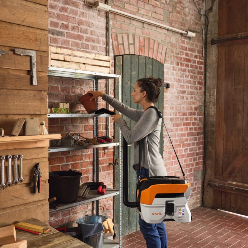 STIHL SEA 50 L Aspirateur eau et poussières à batterie - Corps seul