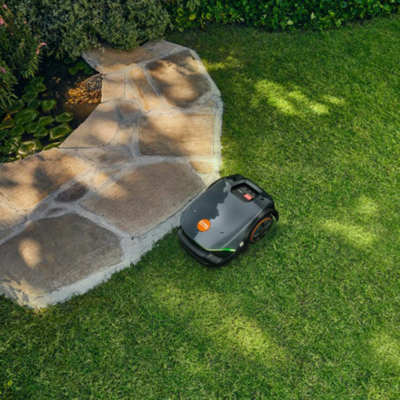 Robot tondeuse STIHL iMOW 4.0 EVO