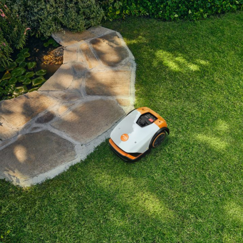 Robot tondeuse STIHL iMOW 3.0