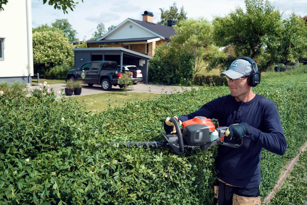 Husqvarna 322HD60 Taille-haies thermique - 60 cm
