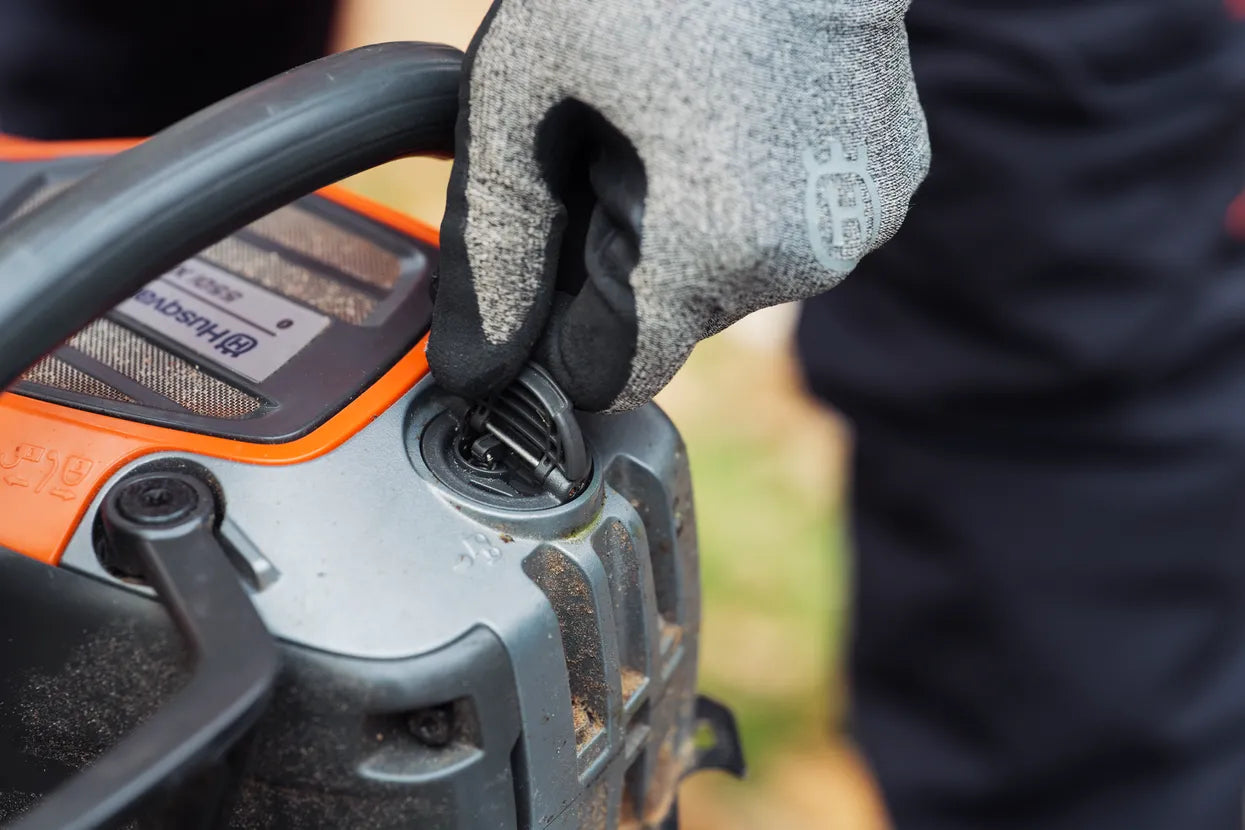 Husqvarna 550i XP® G Tronçonneuse à batterie - 38,1 cm