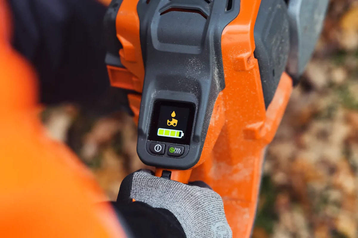 Husqvarna 550i XP® G Tronçonneuse à batterie - 38,1 cm