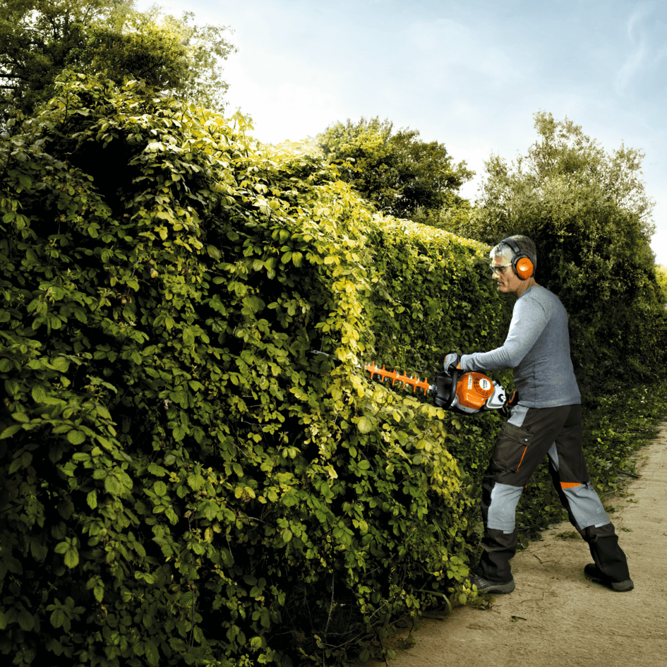 STIHL HS 82 R Taille-haies thermique - 75 cm