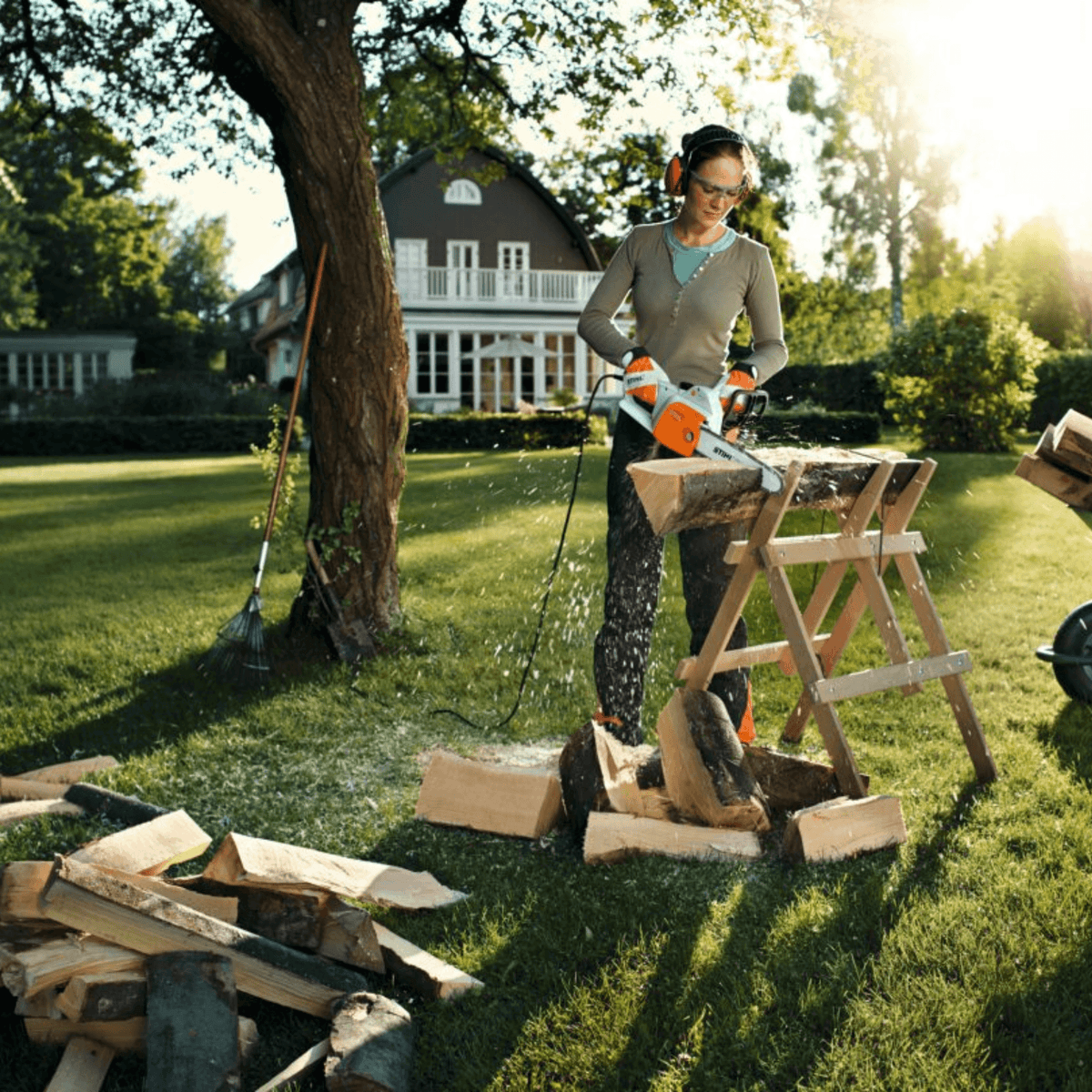STIHL MSE 141 Tronçonneuse électrique - 35 cm