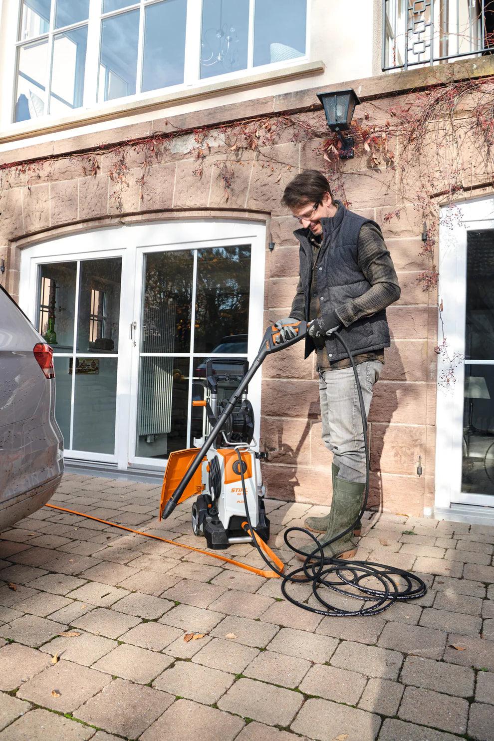 STIHL RE 130 Plus Nettoyeur haute pression avec nettoyeur de terrasse
