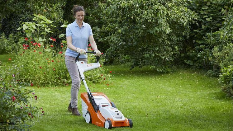 STIHL RMA 239.1 Tondeuse à gazon à batterie - Incl. batterie AK 20 et chargeur