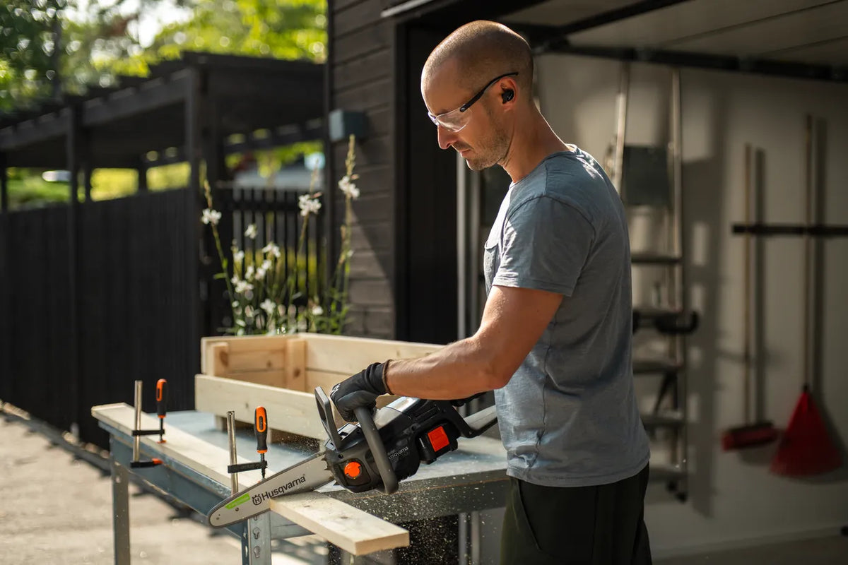 Husqvarna Aspire C15X-P4A Tronçonneuse à batterie - Outil seul - 25 cm