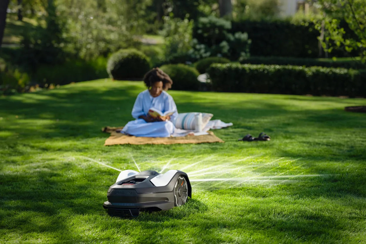Robot tondeuse Husqvarna Automower® 405VE NERA - largeur de coupe 22 cm